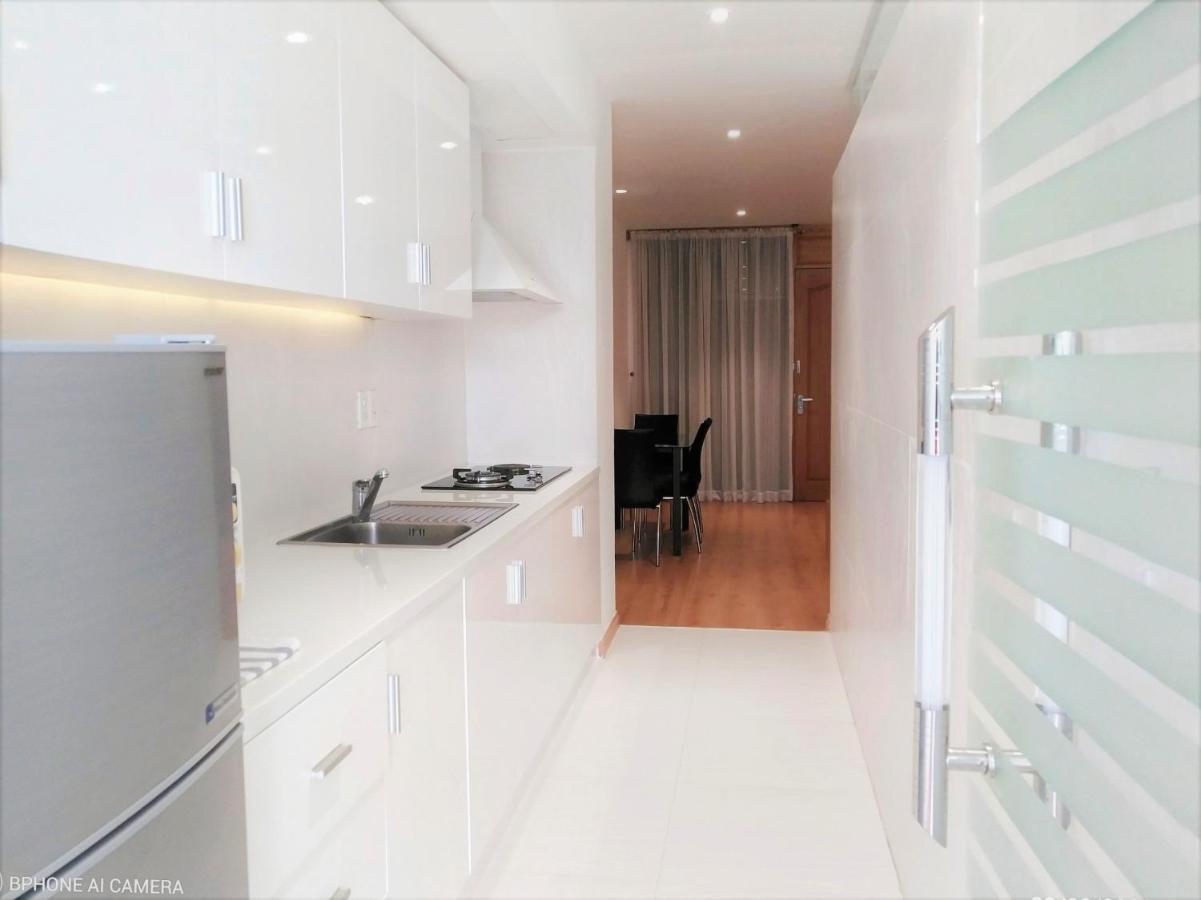 Mcgallery Art - Lucky Residence Suite'S & Apartments Хошимин Екстериор снимка